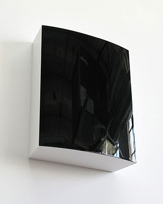 Bill Thompson, Perph III, 2009
Urethane on polyurethane block, 16 x 13 x 5 inches (41 x 33 x 13 cm)