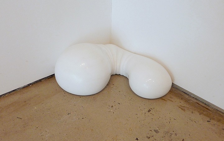 Venske &amp; Spänle, Ploidy in the Corner, 2014
Lasa marble, polished, 5.5 x 12 x 13 inches (14 x 30.5 x 33 cm)